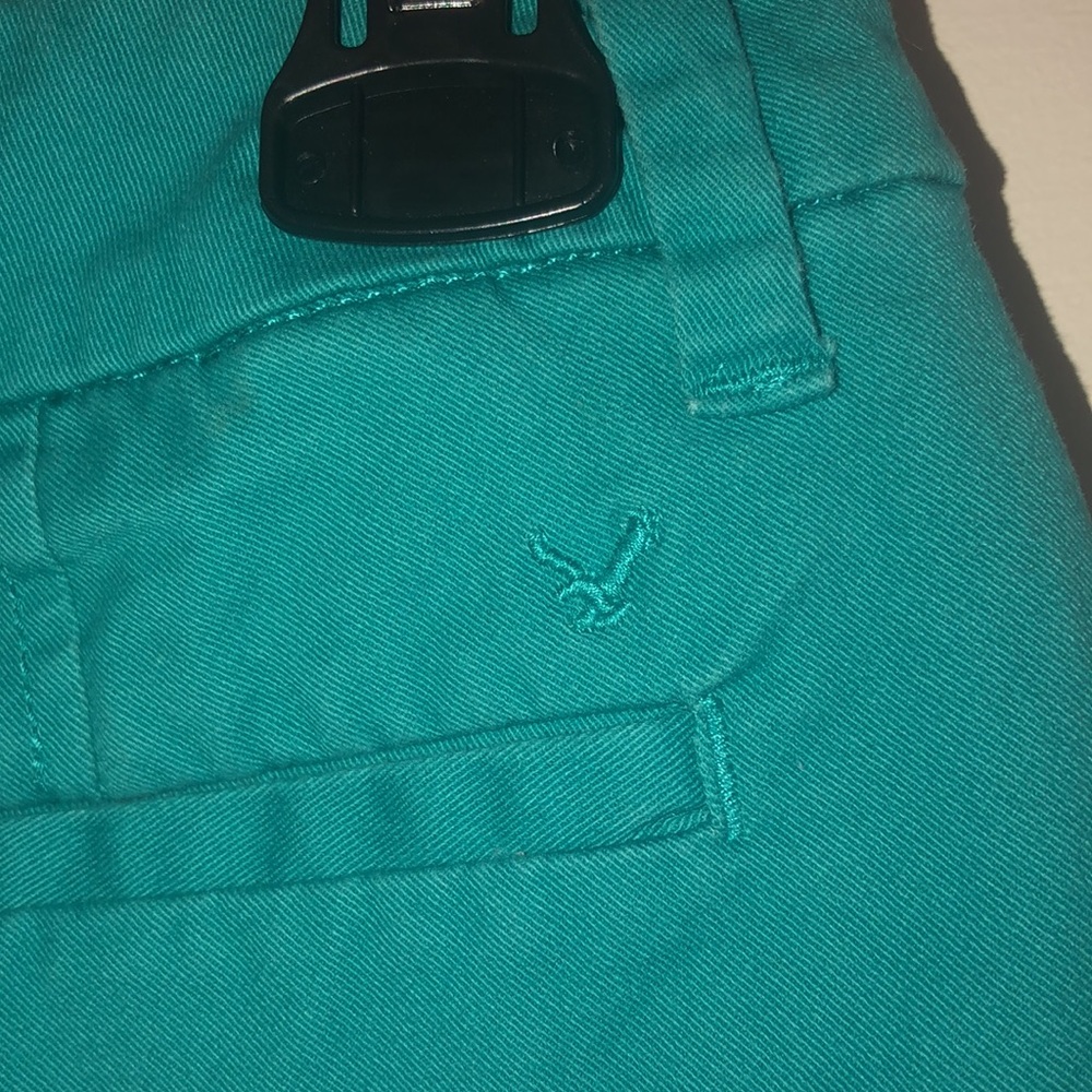 AEO shortie stretch size 0 - Picture 3 of 5